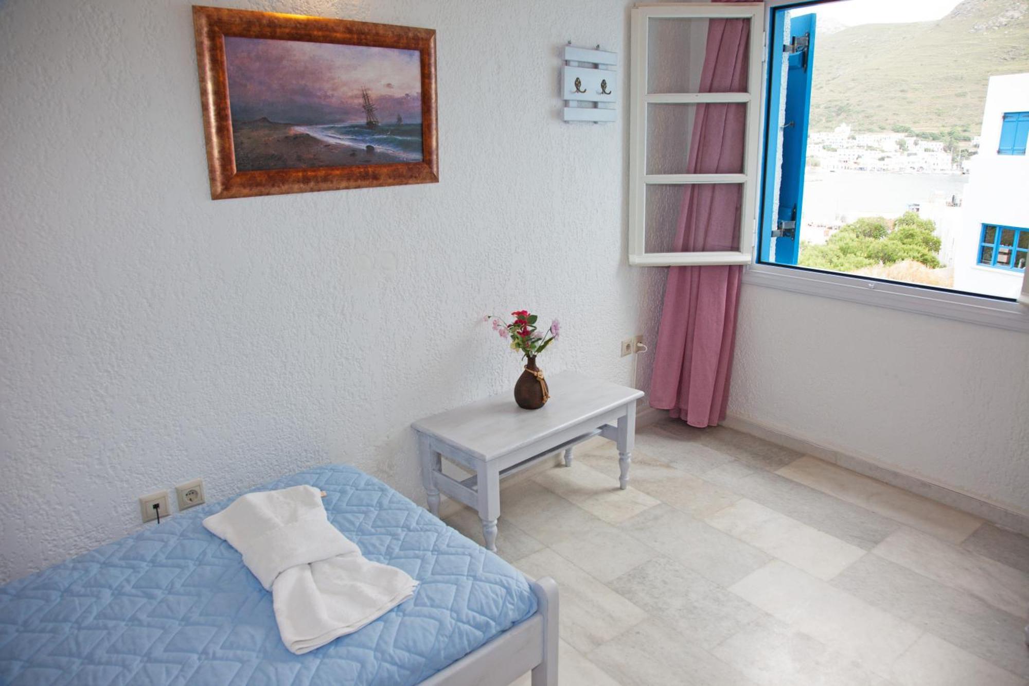 St.George Valsamitis Hotel Katápola Kamer foto