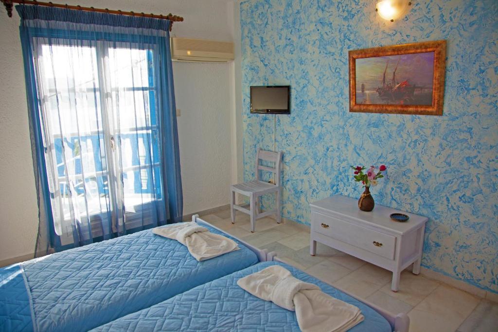 St.George Valsamitis Hotel Katápola Buitenkant foto