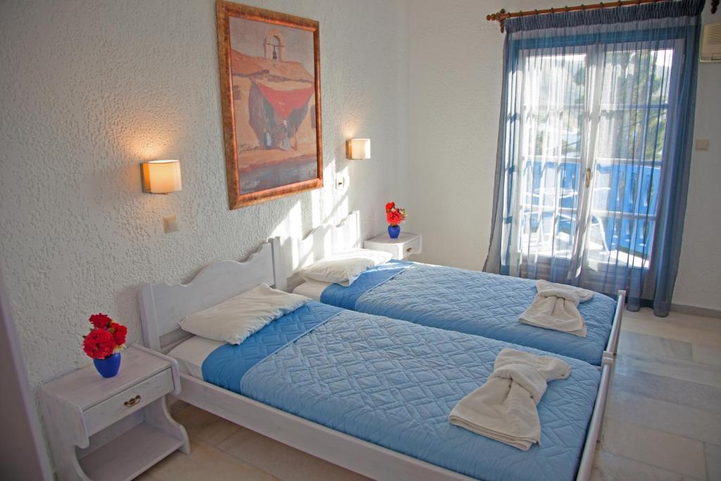 St.George Valsamitis Hotel Katápola Buitenkant foto
